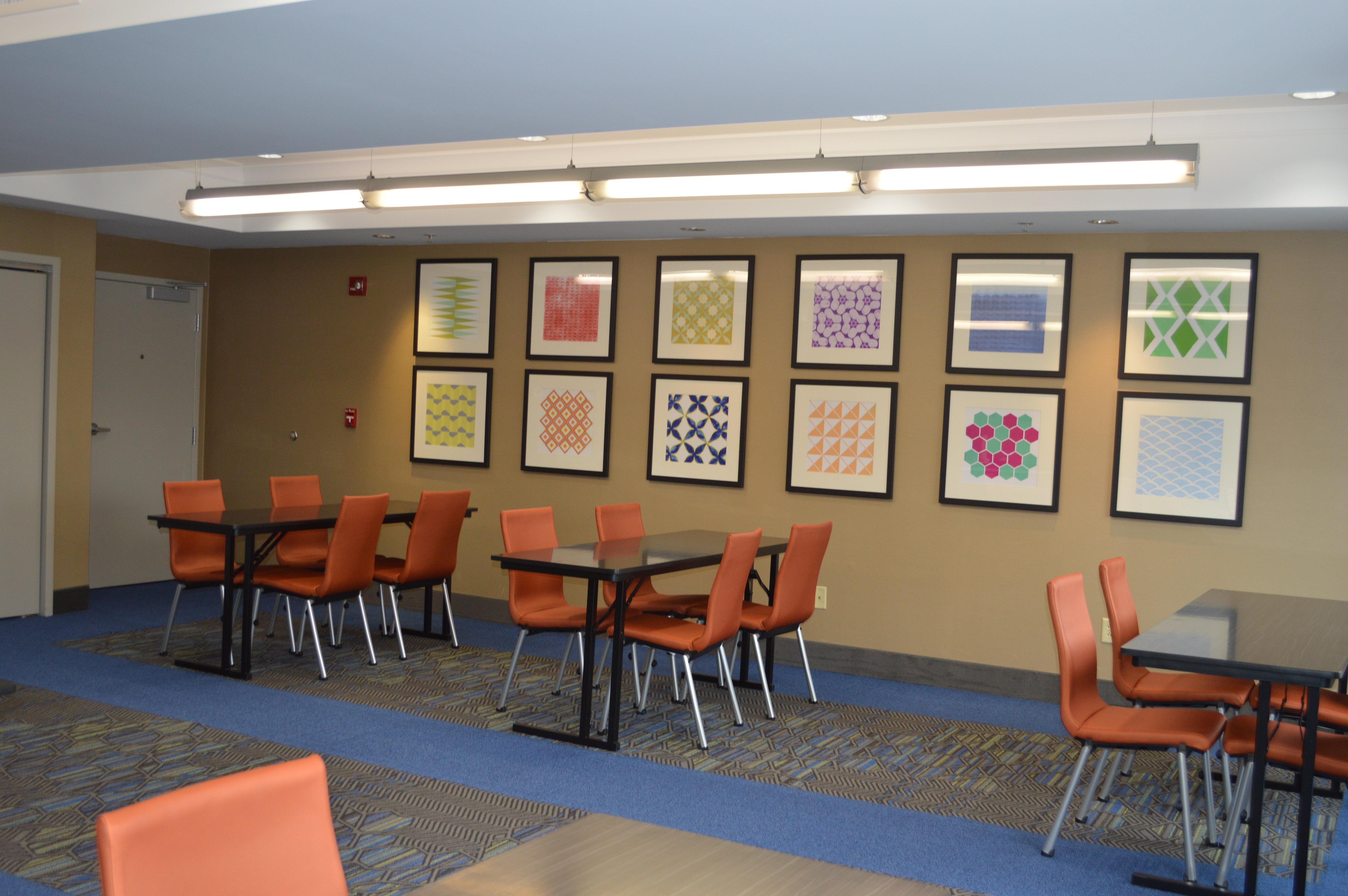 Holiday Inn Express Hotel & Suites Binghamton University-Vestal By Ihg Eksteriør billede